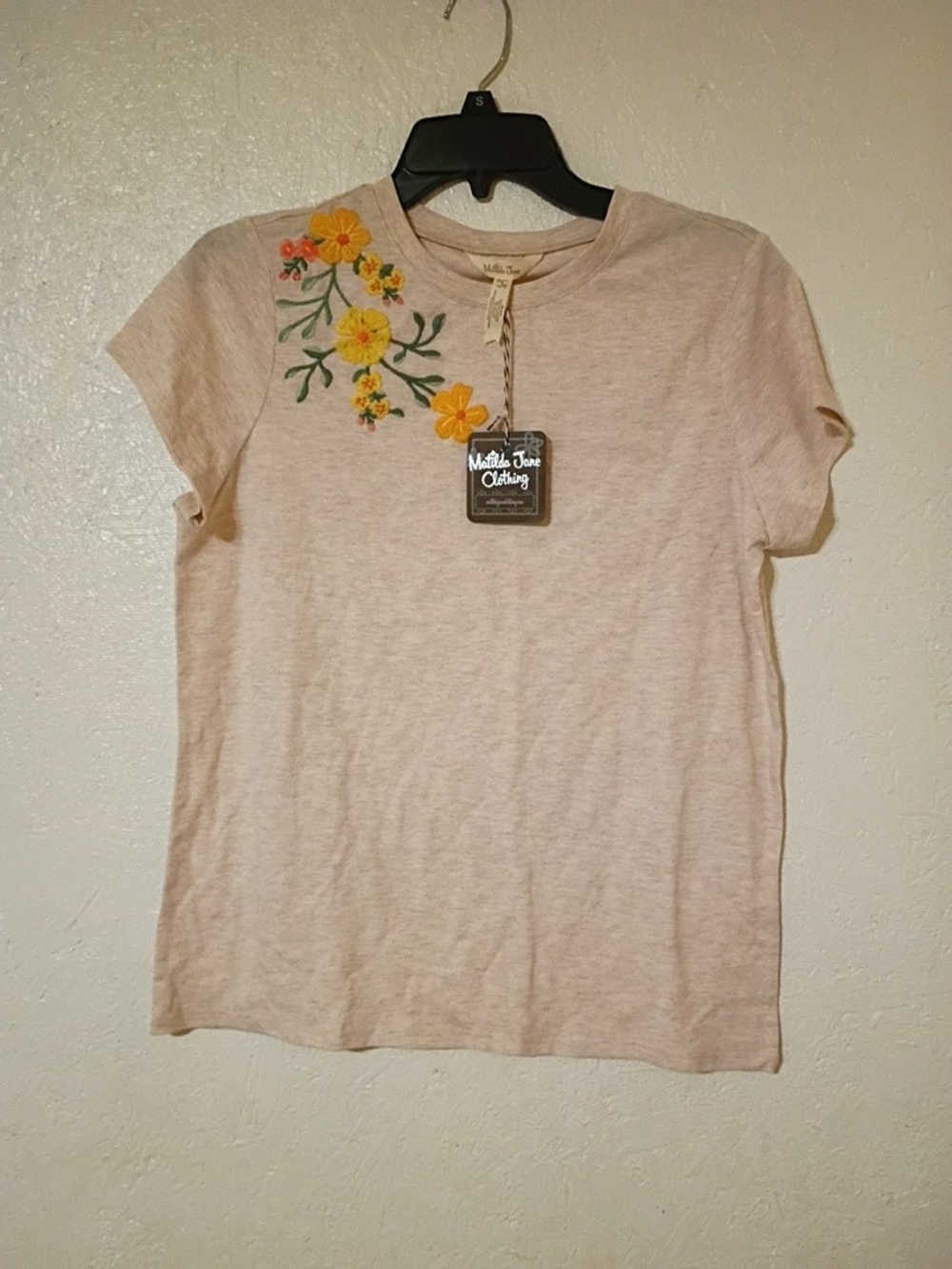 Matilda Jane Small Women EVERYTHING EMBROIDERED TOP FLORAL TAN YELLOW SHIRT TEE